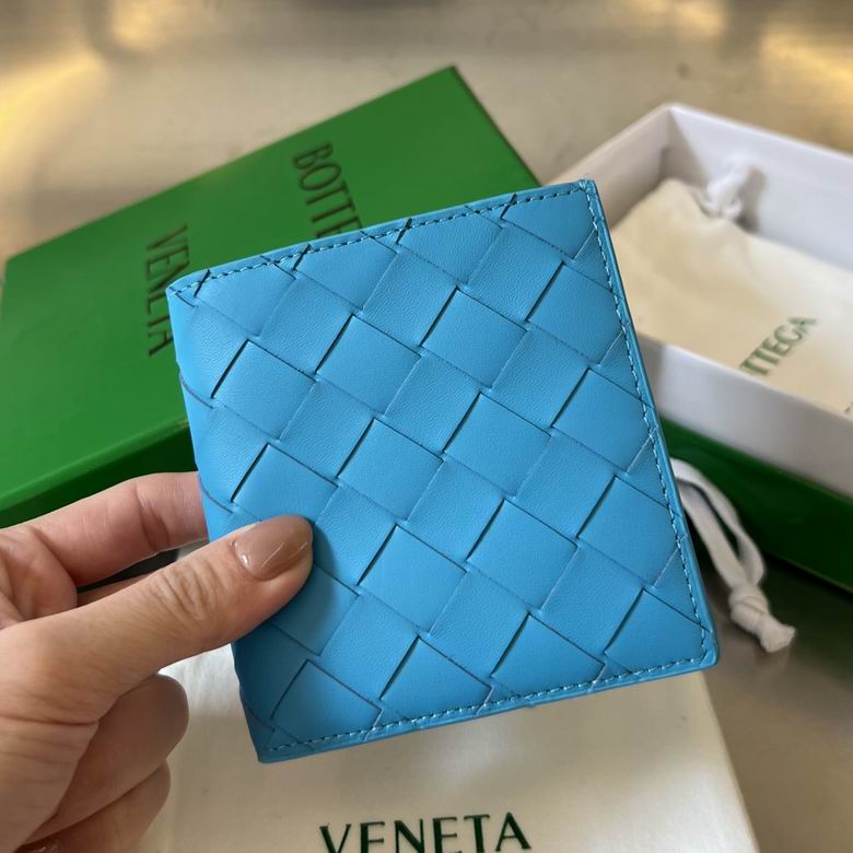 Bottega Veneta Intrecciato Slim Bi-Fold Wallet in Sky Blue Woven Leather
