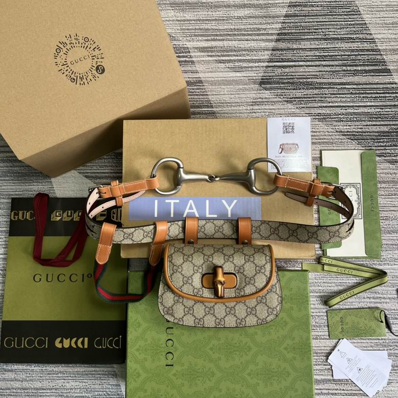 Gucci Bamboo 1947 Belt Bag in Beige GG Supreme Canvas with Horsebit Buckle