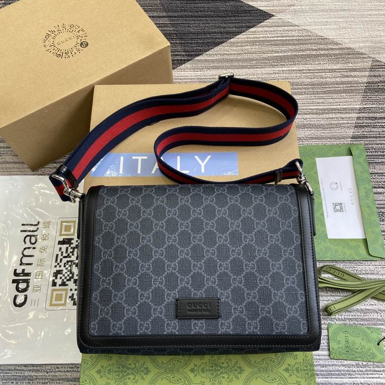 Gucci GG Messenger Bag in Black and Grey GG Supreme Canvas