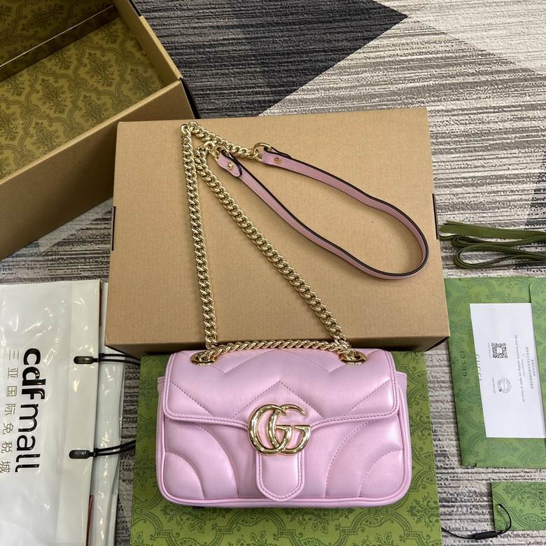Gucci GG Marmont Mini Matelassé Shoulder Bag in Pink Leather with Gold Chain