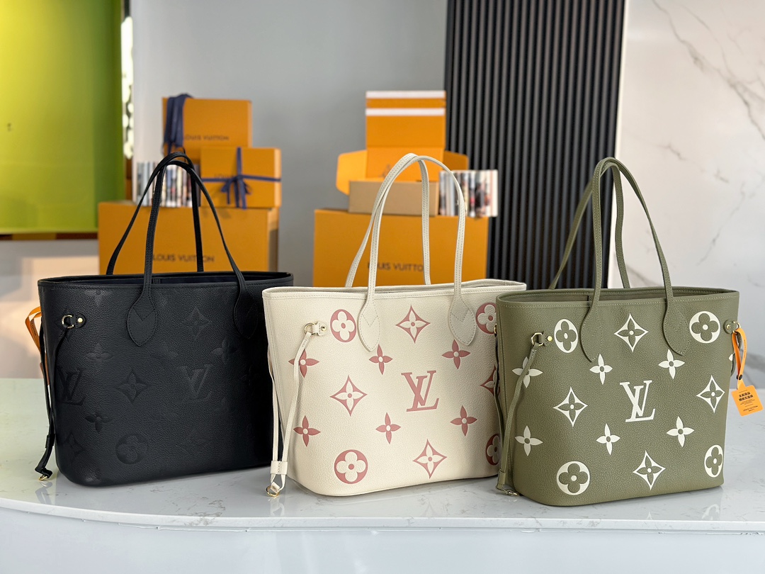 Louis Vuitton Neverfull MM Tote Bag in Bicolor Monogram Empreinte Leather
