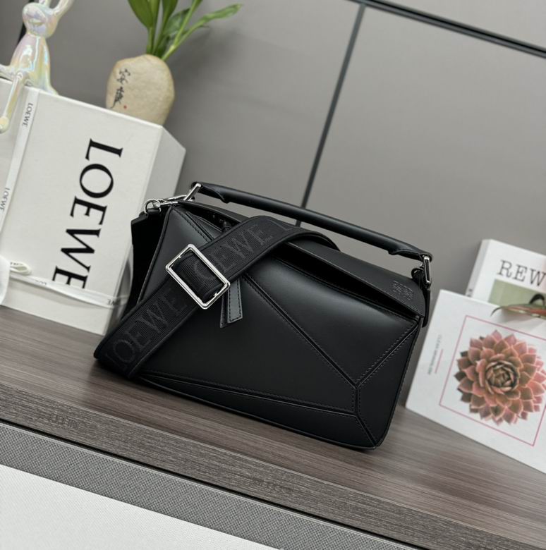 Loewe Puzzle Small Top-Handle Crossbody Bag in Black Smooth Calfskin