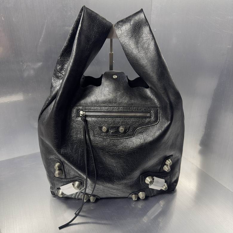 Balenciaga Le Cagole Shopper Tote Bag in Black Crinkled Leather
