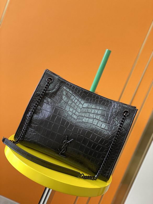 Saint Laurent Niki · 33×27×11.5 cm