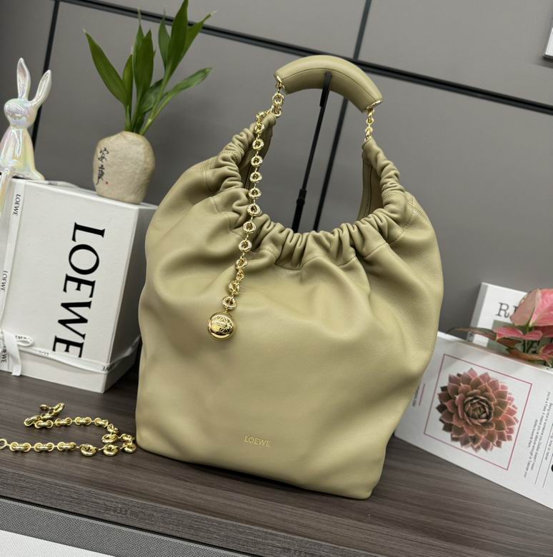 Loewe Squeeze Medium Shoulder Bag in Sage Green Nappa Leather with Gold Chain