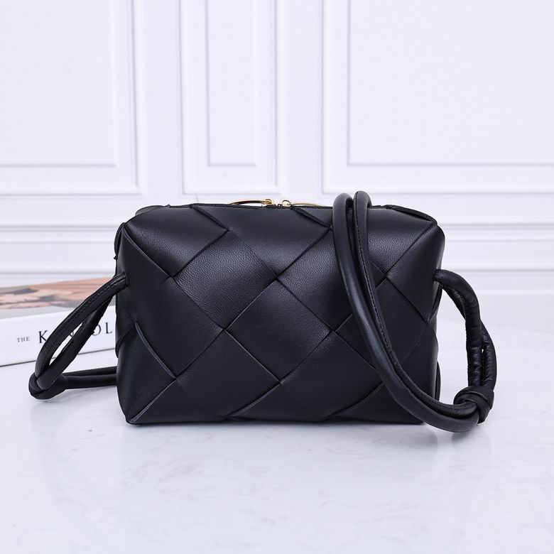 Bottega Veneta Intrecciato Camera Crossbody Bag in Black Woven Leather