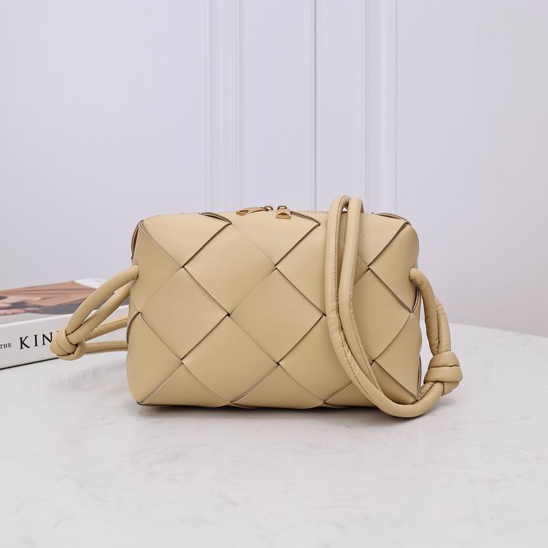 Bottega Veneta Cassette Intrecciato Crossbody Bag in Beige Leather