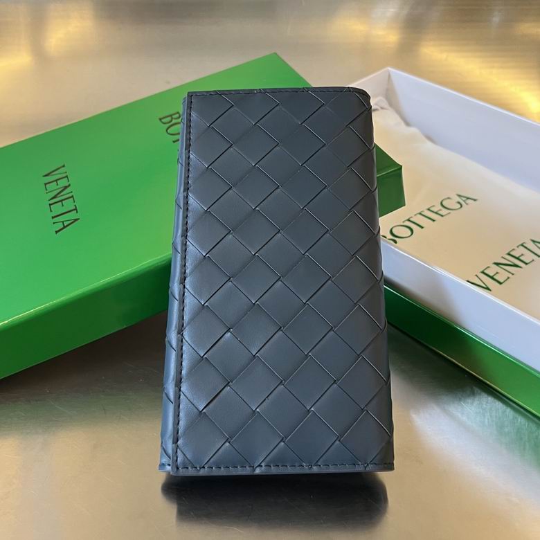 Bottega Veneta Intrecciato Long Bifold Wallet in Dark Grey Woven Leather