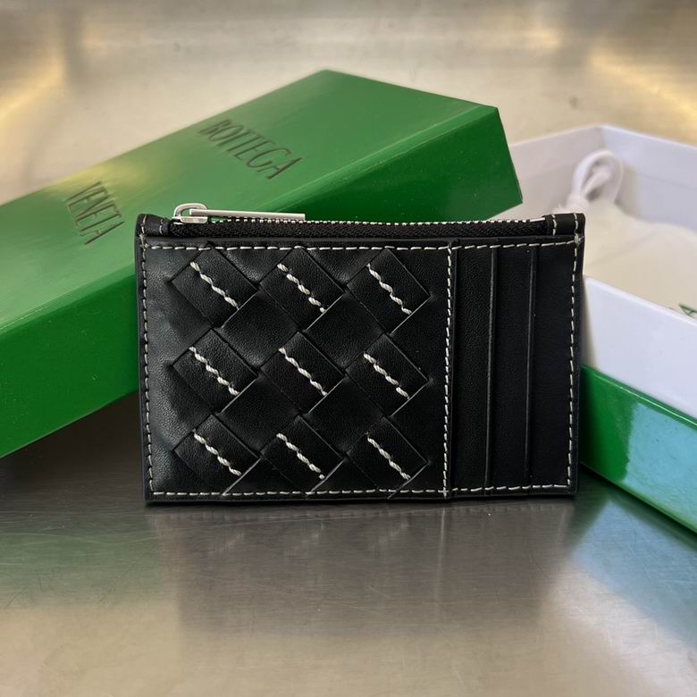 Bottega Veneta Intrecciato Zip Card Case in Black Woven Leather