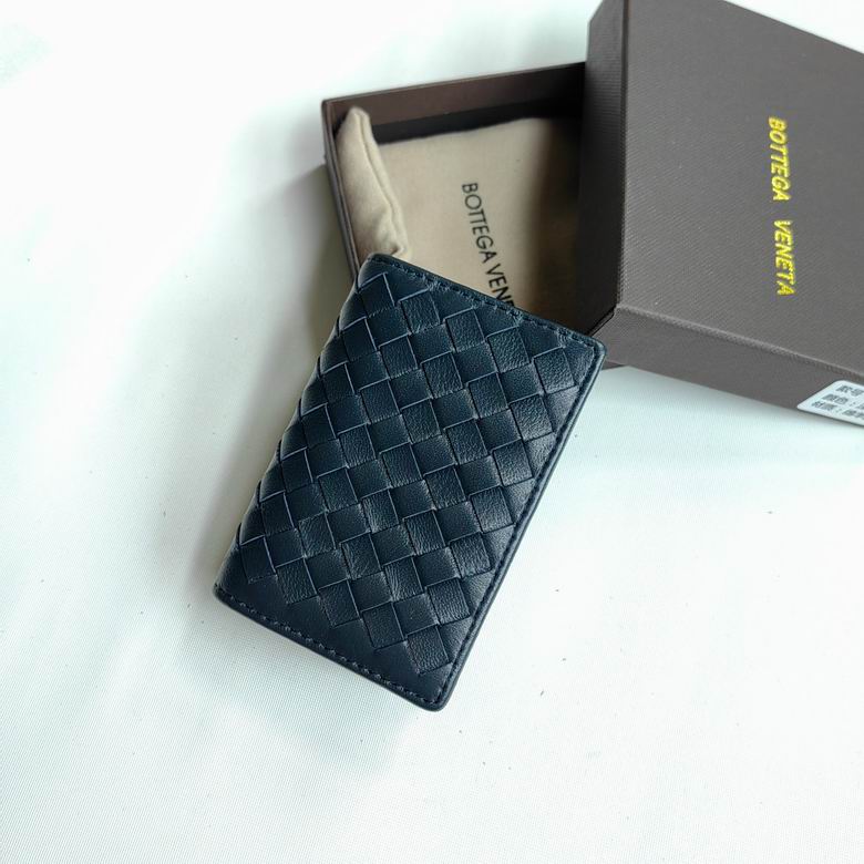 Bottega Veneta Intrecciato Bi-Fold Card Case in Navy Woven Leather