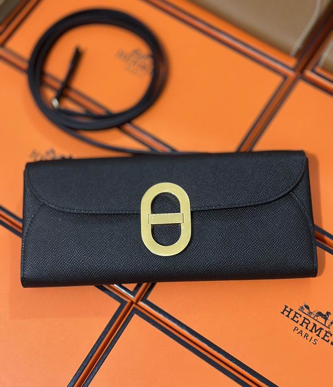 Hermès Ancre To Go Wallet Clutch with Shoulder Strap in Black Epsom Leather
