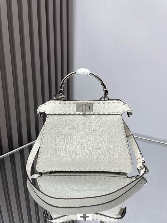Fendi Peekaboo ISeeU Top-Handle Bag in White Grained Leather with Selleria Stitching