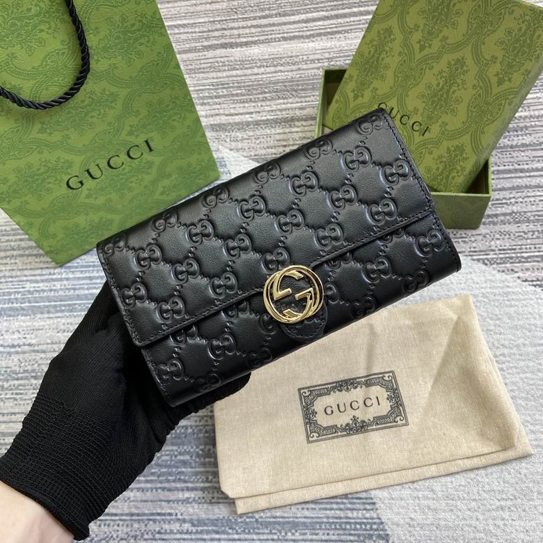 Gucci Interlocking G Continental Wallet in Black Guccissima Leather