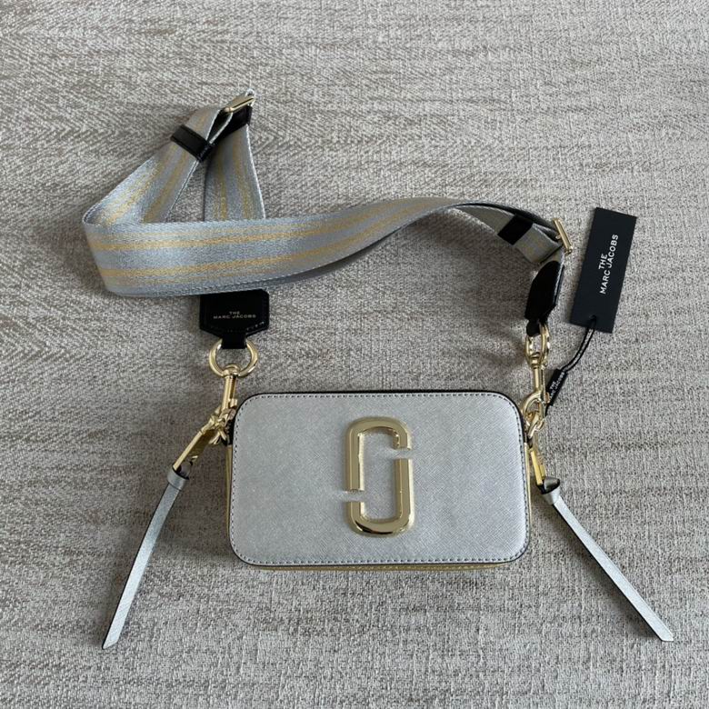 Marc Jacobs Snapshot · 18×11×6 cm