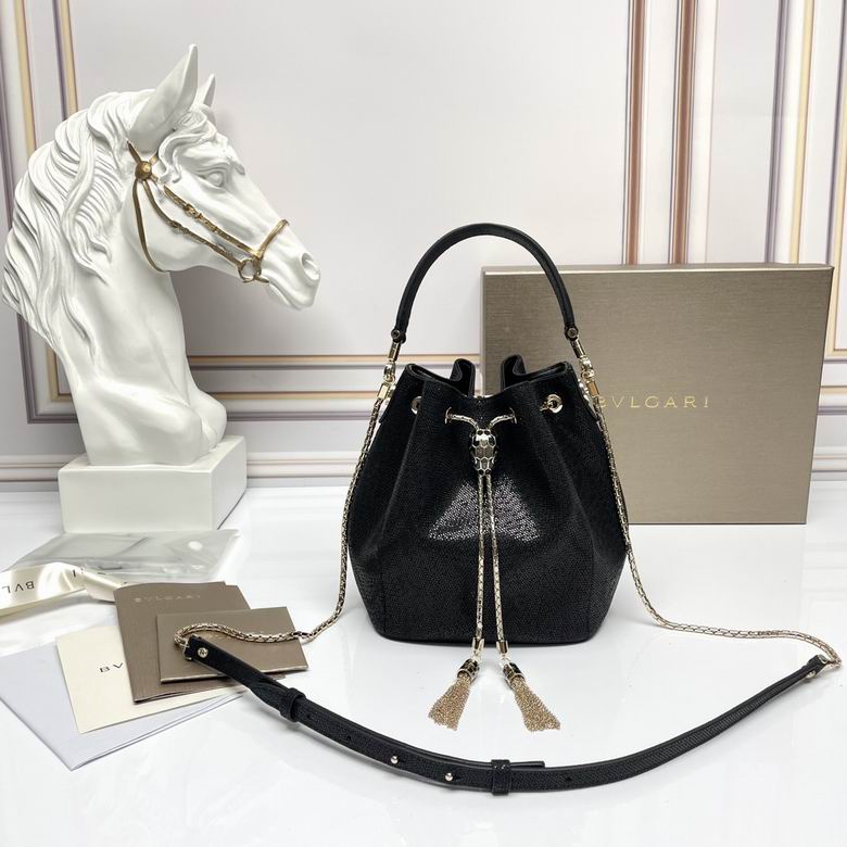 Bvlgari Serpenti Forever · 16×20×10.5 cm