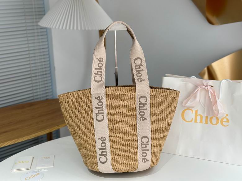 Chloé Woody Small Basket Tote Bag in Natural Straw with Logo Straps