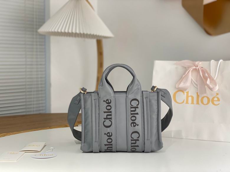 Chloé Woody Large Tote Bag in Grey Nylon with Logo Ribbon Straps