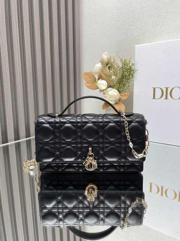 Dior Lady Dior Mini Clutch with Chain in Black Cannage Lambskin