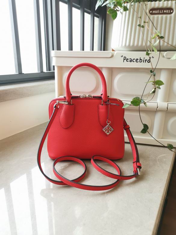 Tory Burch Swing · 16.4×21 cm