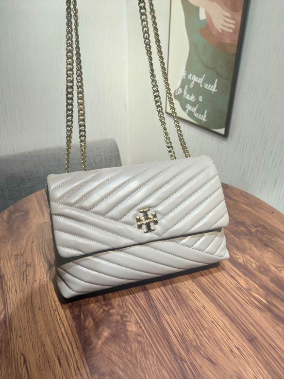 Tory Burch Kira Chevron Convertible Shoulder Bag in Greige Quilted Leather