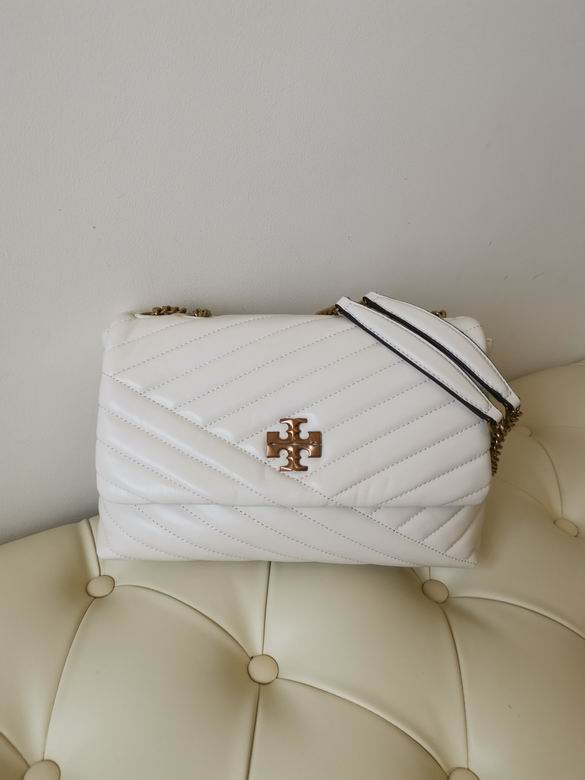 Tory Burch Kira Chevron Convertible Shoulder Bag in Ivory Quilted Leather