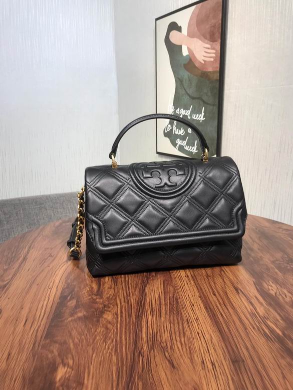 Tory Burch Fleming Soft Top-Handle Shoulder Bag in Black Quilted Leather
