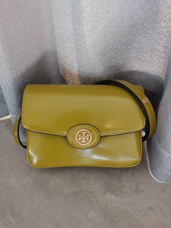 Tory Burch Robinson Convertible Shoulder Bag in Olive Green Glossy Leather