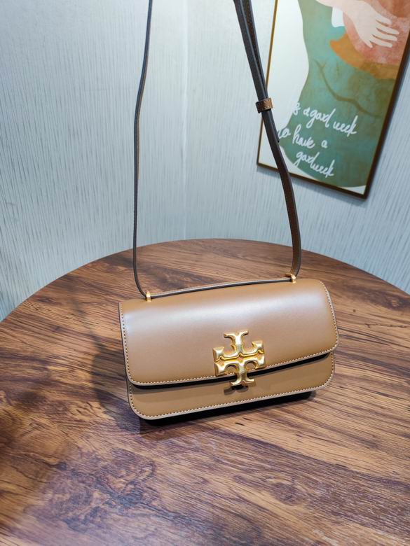 Tory Burch Eleanor Small Convertible Shoulder Bag in Tan Smooth Leather