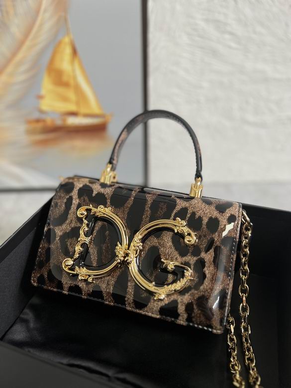 Dolce & Gabbana DG Girls · 18×10×5 cm