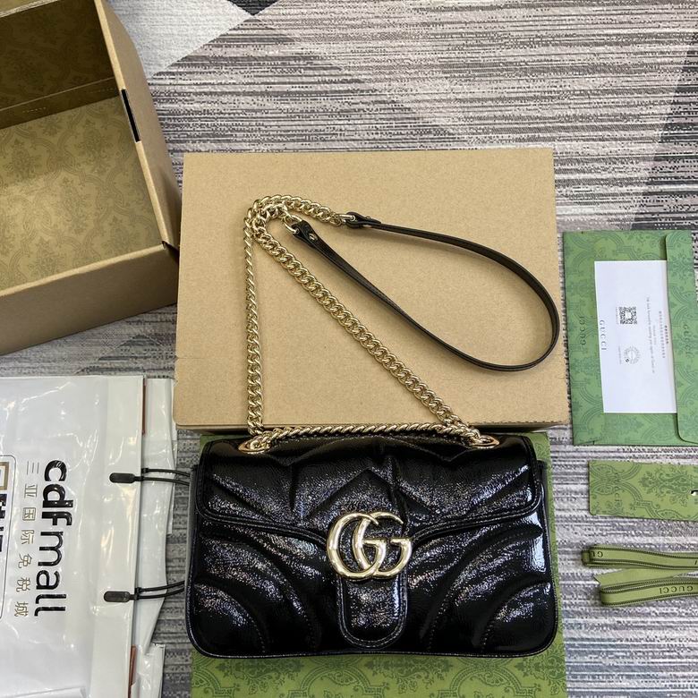 Gucci GG Marmont Small Matelassé Shoulder Bag in Black Patent-Style Leather