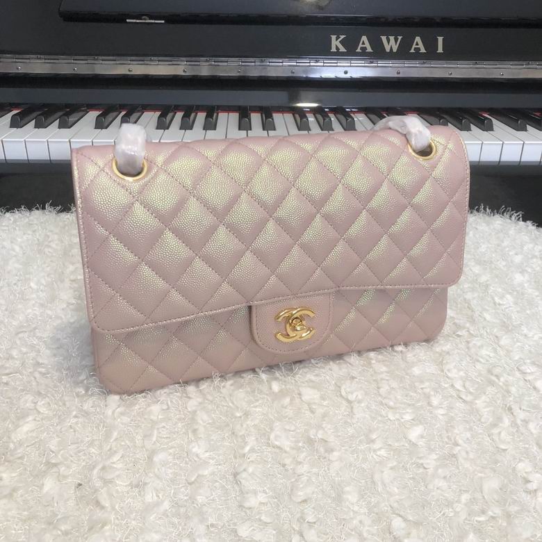 Chanel Classic Flap · 25 cm