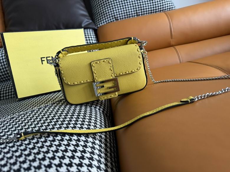 Fendi Baguette · 20×5×13 cm