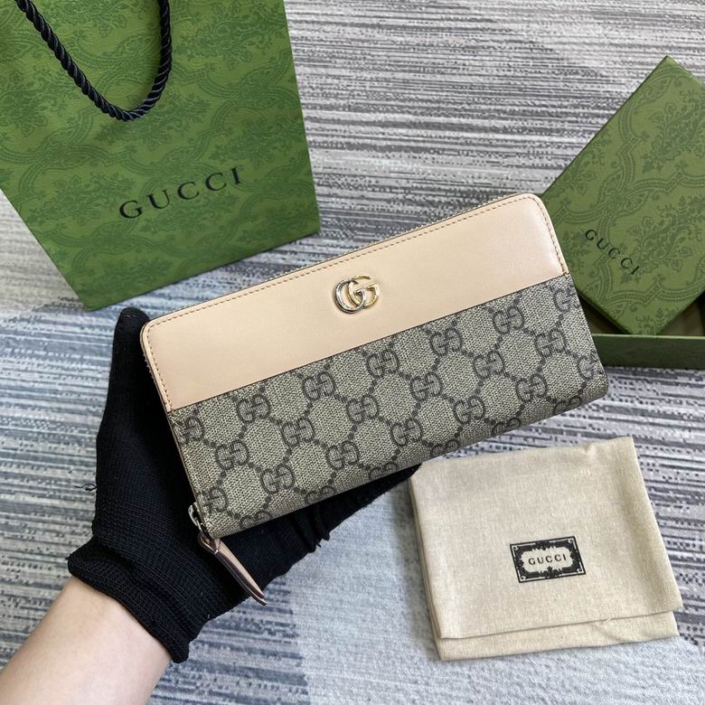 Gucci GG Marmont Zip Around Wallet in GG Supreme Canvas and Pink Leather