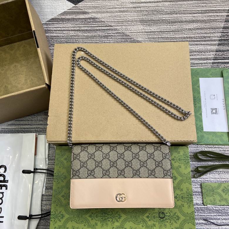 Gucci GG Marmont Chain Wallet in GG Supreme Canvas with Pink Leather