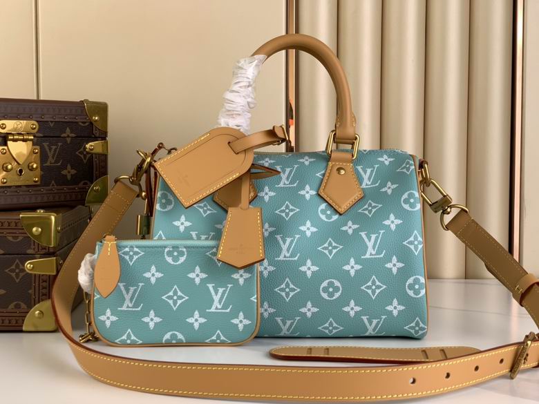Louis Vuitton Speedy Bandoulière 25 Top-Handle Bag in Teal Monogram Leather