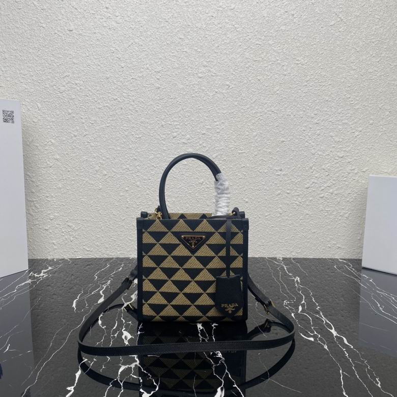 Prada Symbole Tote · 17×19×6 cm