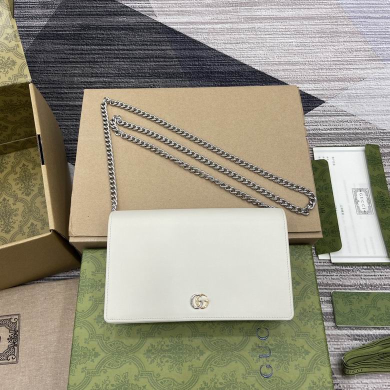 Gucci GG Marmont Chain Wallet Mini Bag in White Leather with Silver Chain