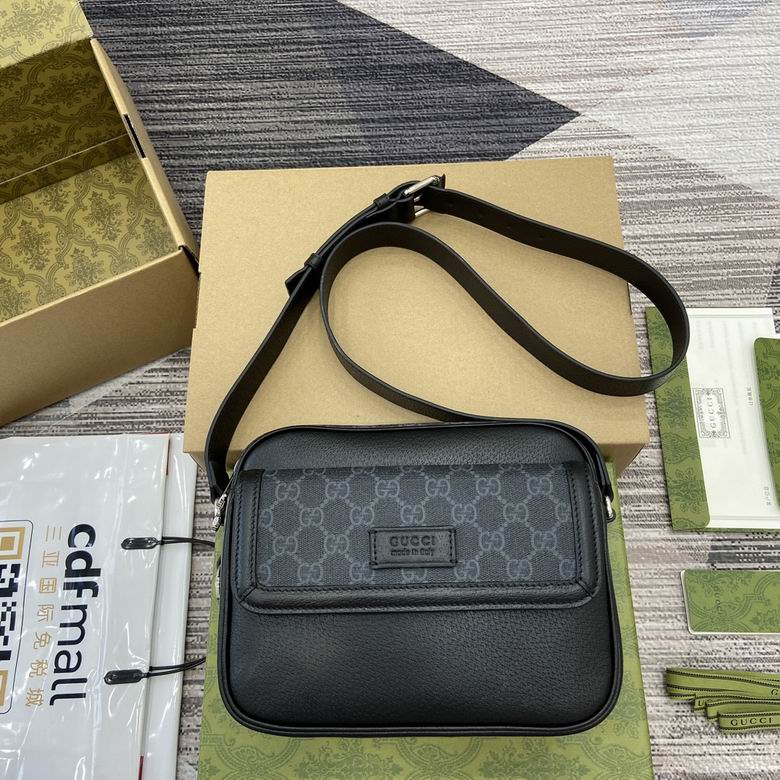 Gucci Small GG Camera-Style Crossbody Bag in Black GG Canvas and Leather