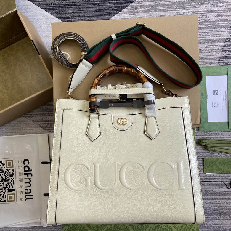 Gucci Diana Medium Tote Bag in White Leather with Bamboo Handles