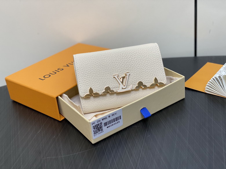 Louis Vuitton Capucines Compact Wallet in Cream Taurillon Leather