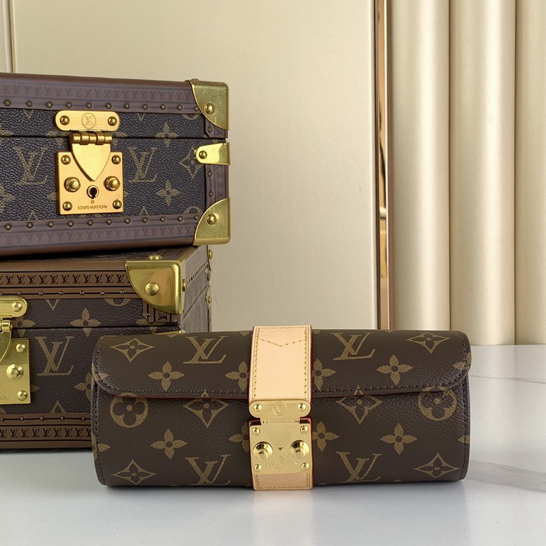 Louis Vuitton Étui 3 Montres Watch Case in Brown Monogram Canvas