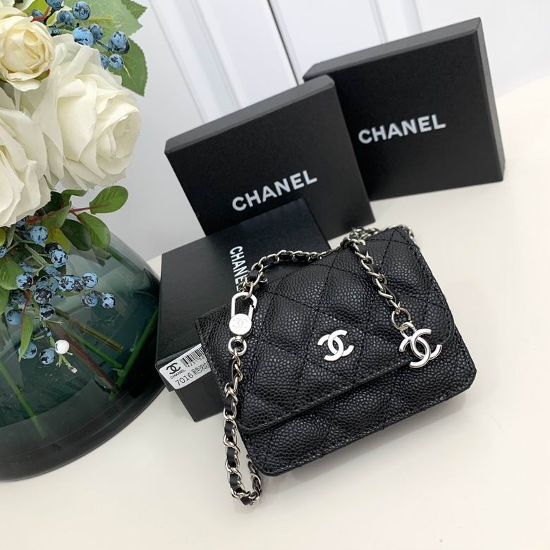 Chanel Mini Flap Card Holder on Chain in Black Grained Leather