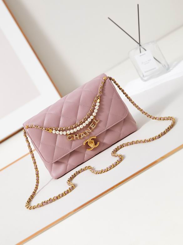 Chanel Quilted Flap Bag with Pearl and Logo Chain in Pink Leather, AS5011