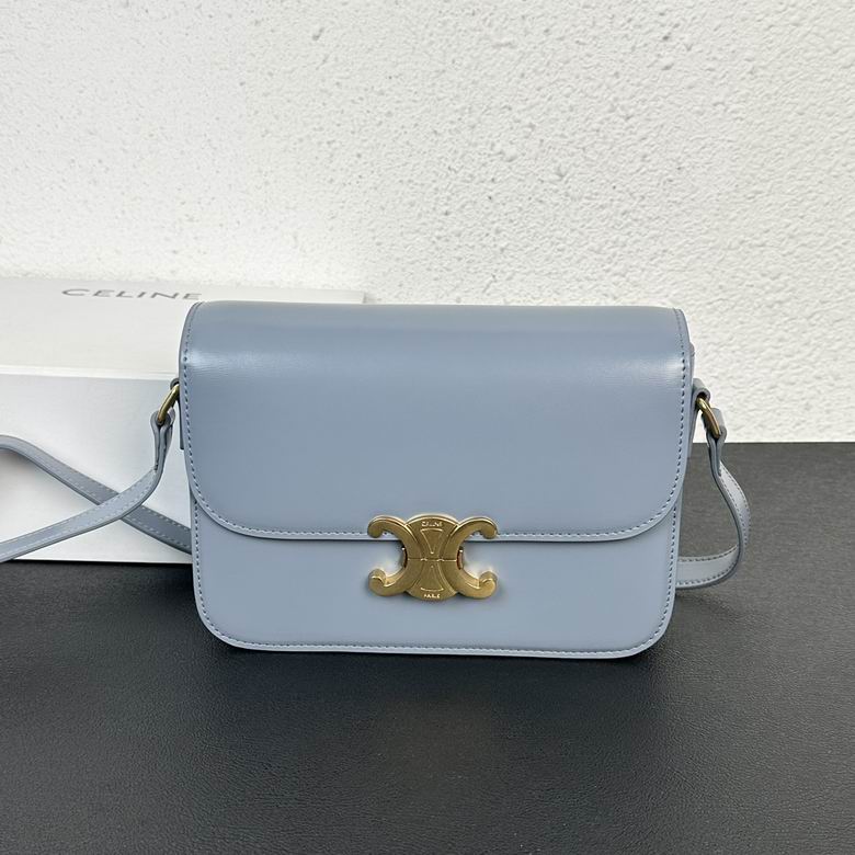 Celine Triomphe · 22 cm