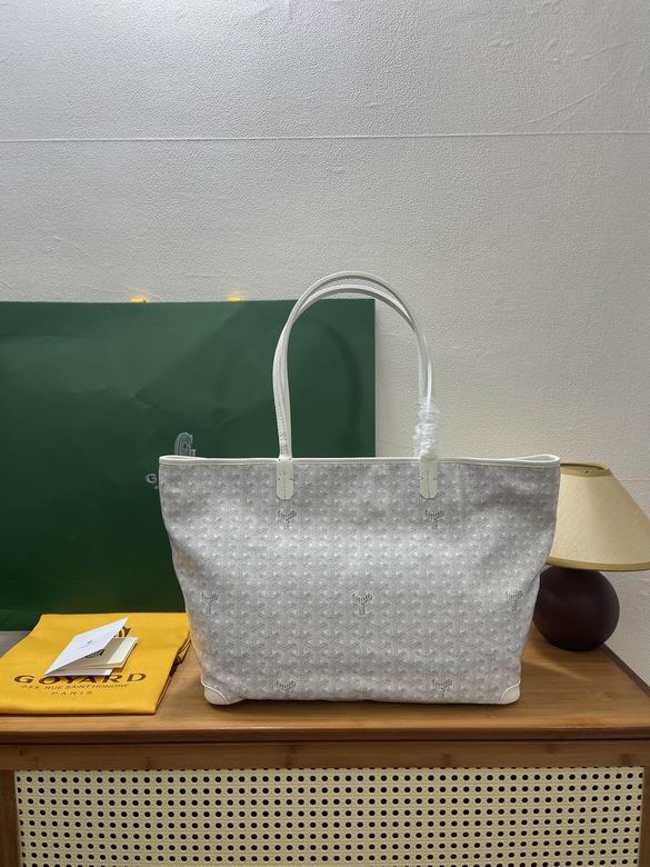Goyard Artois · 50×36×29 cm