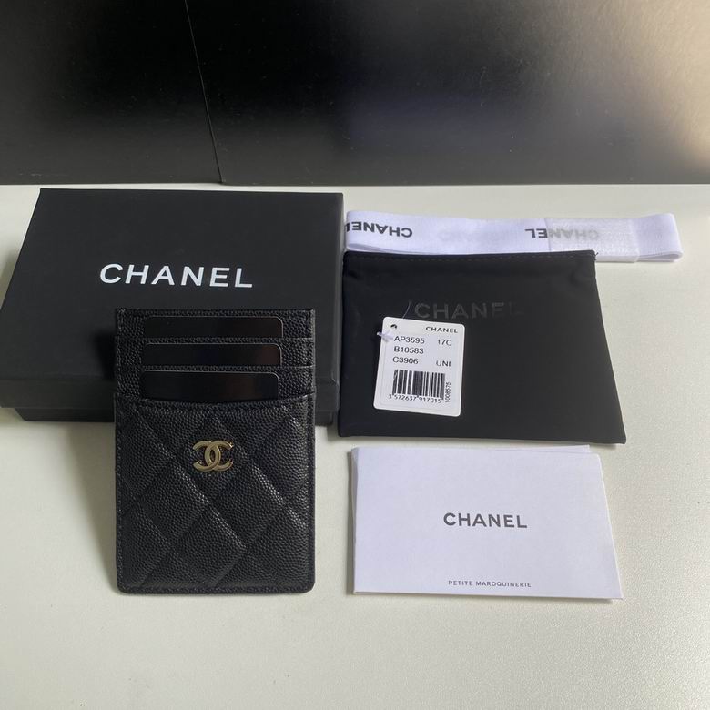 Chanel Classic Quilted Card Holder in Black Grained Leather with Gold CC Logo