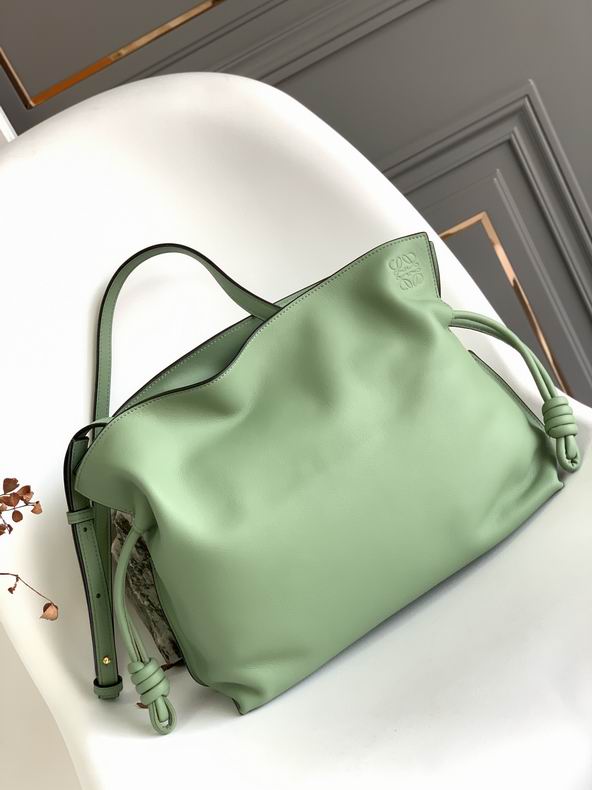 Loewe Flamenco Clutch Shoulder Bag in Pistachio Green Smooth Leather
