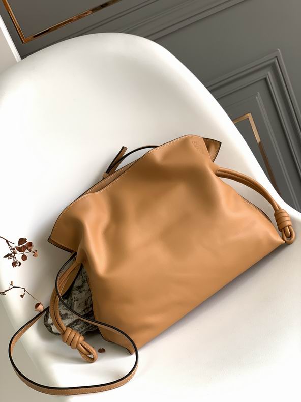 Loewe Flamenco Clutch Shoulder Bag in Tan Smooth Leather with Knotted Cords