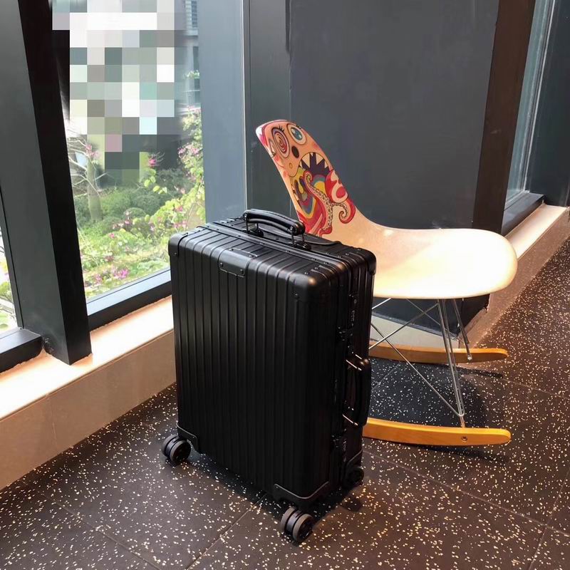 Rimowa Classic Aluminum Suitcase with Grooved Body in Matte Black
