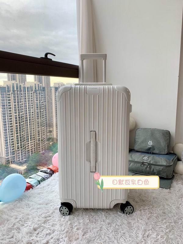 Rimowa 28 30 Inches QSh